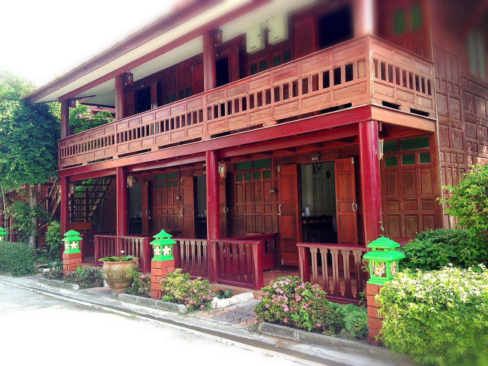 Jaroenrat Resort Samut Songkhram Extérieur photo